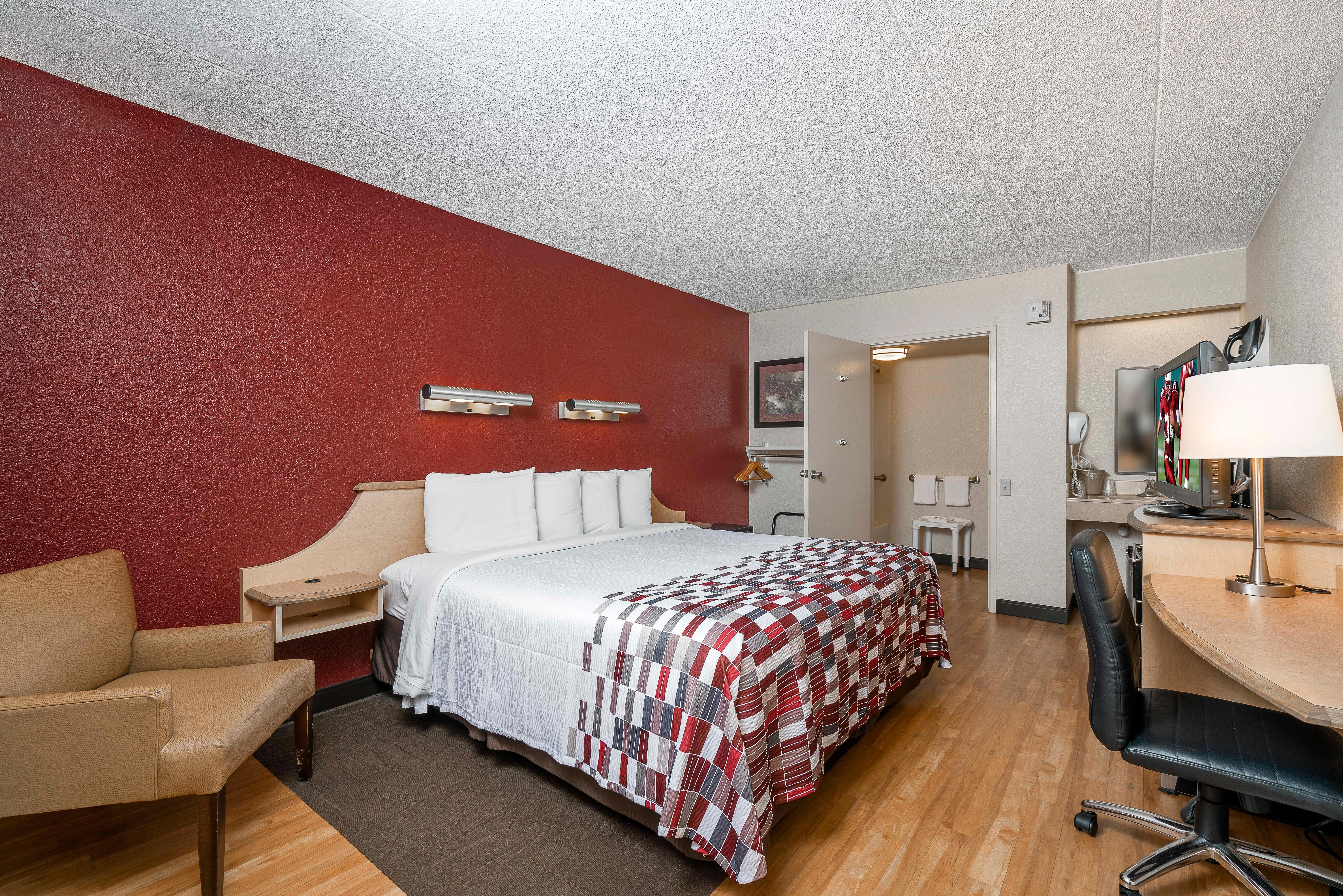 Red Roof Inn Едісон Екстер'єр фото